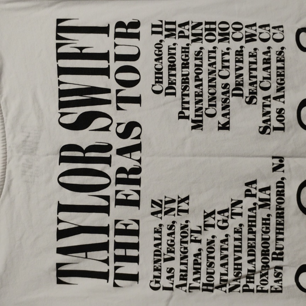 SALE! Authentic Taylor Swift The Eras Tour 2023 Shirt Sz.M (X-67 CRATE) - Picture 9 of 11